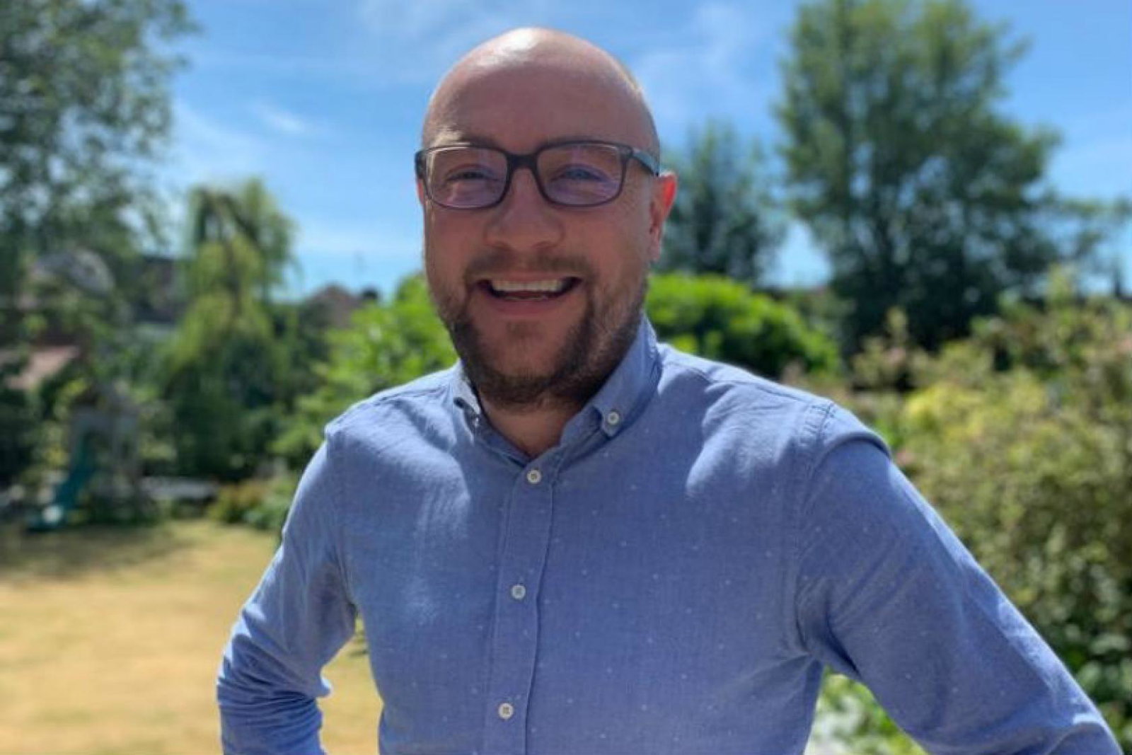 Matthews joins Awaze from Icelolly