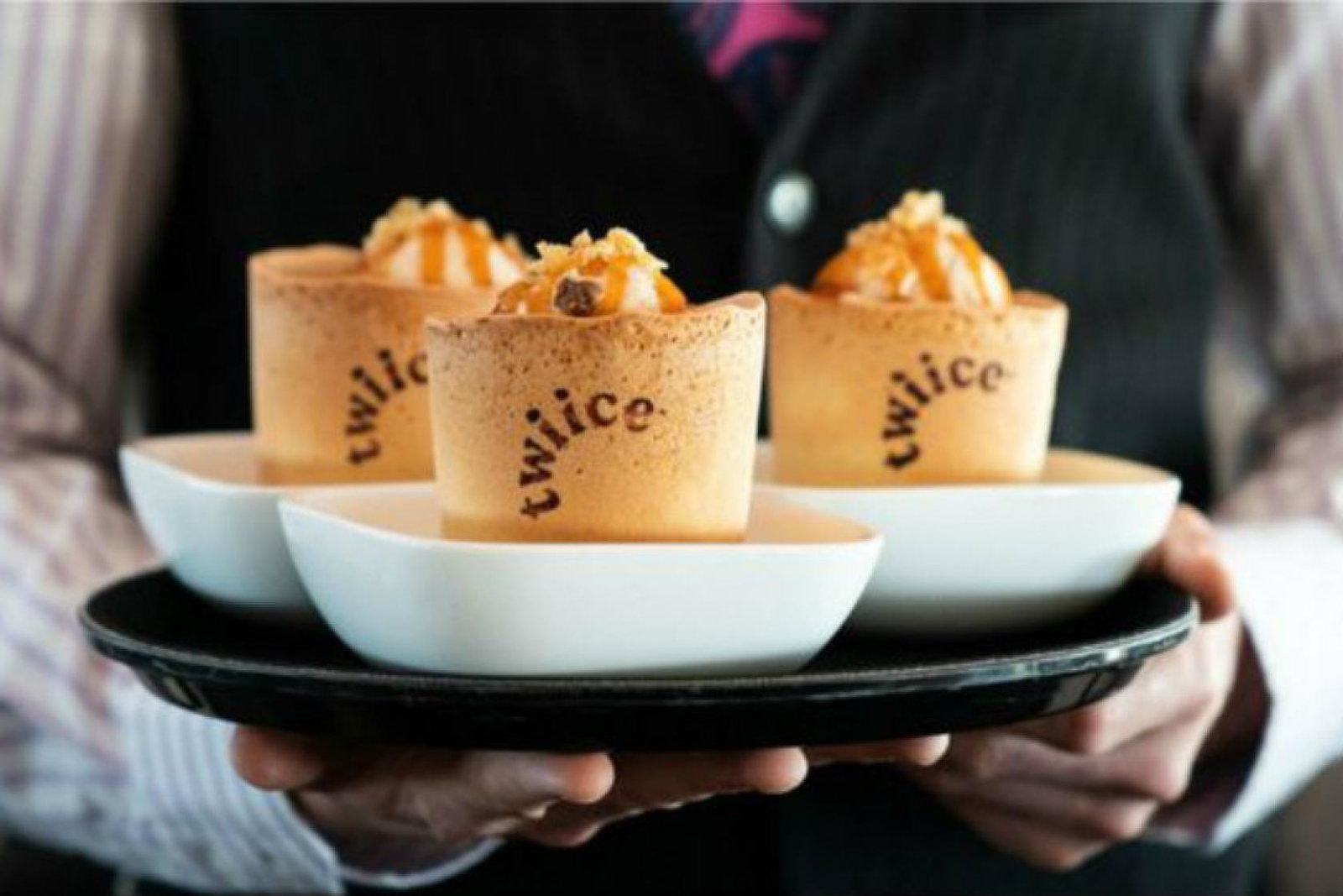 Twiice's coffee cups are edible have a vanilla flavour