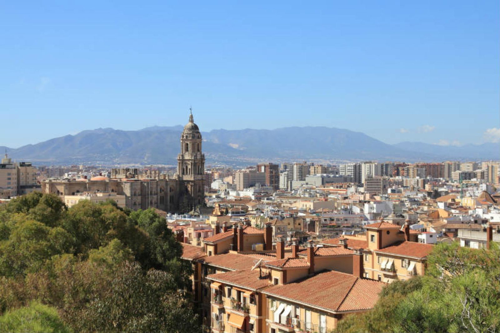 EasyJet has opened a seasonal base in Malaga for summer 2021