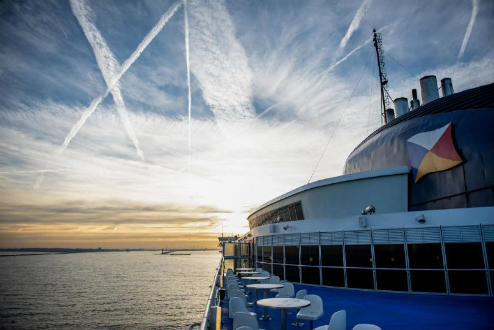 P&O Ferries says it is ready to restart some ferry services