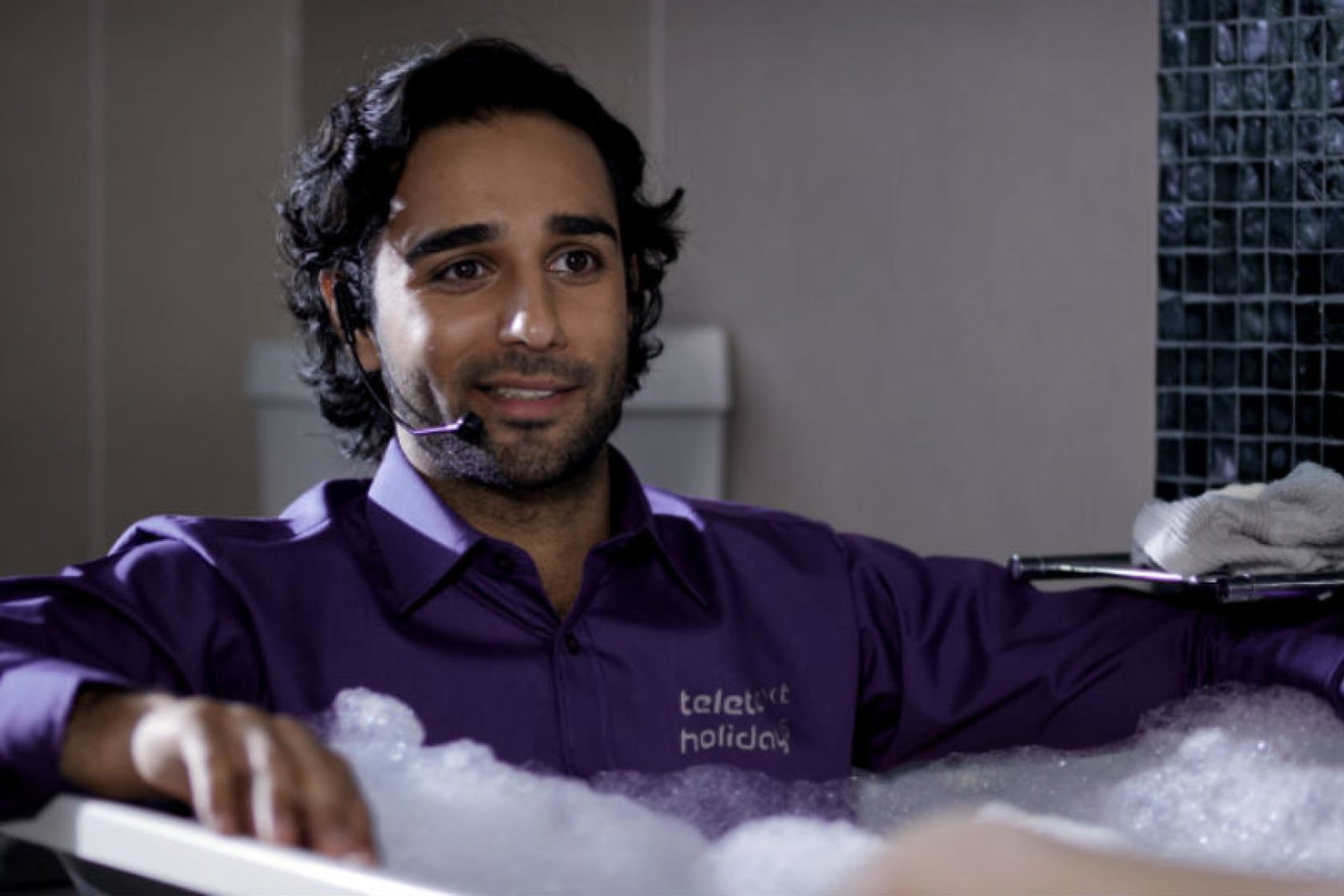 Teletext champions call centre team in turn-of-year ads