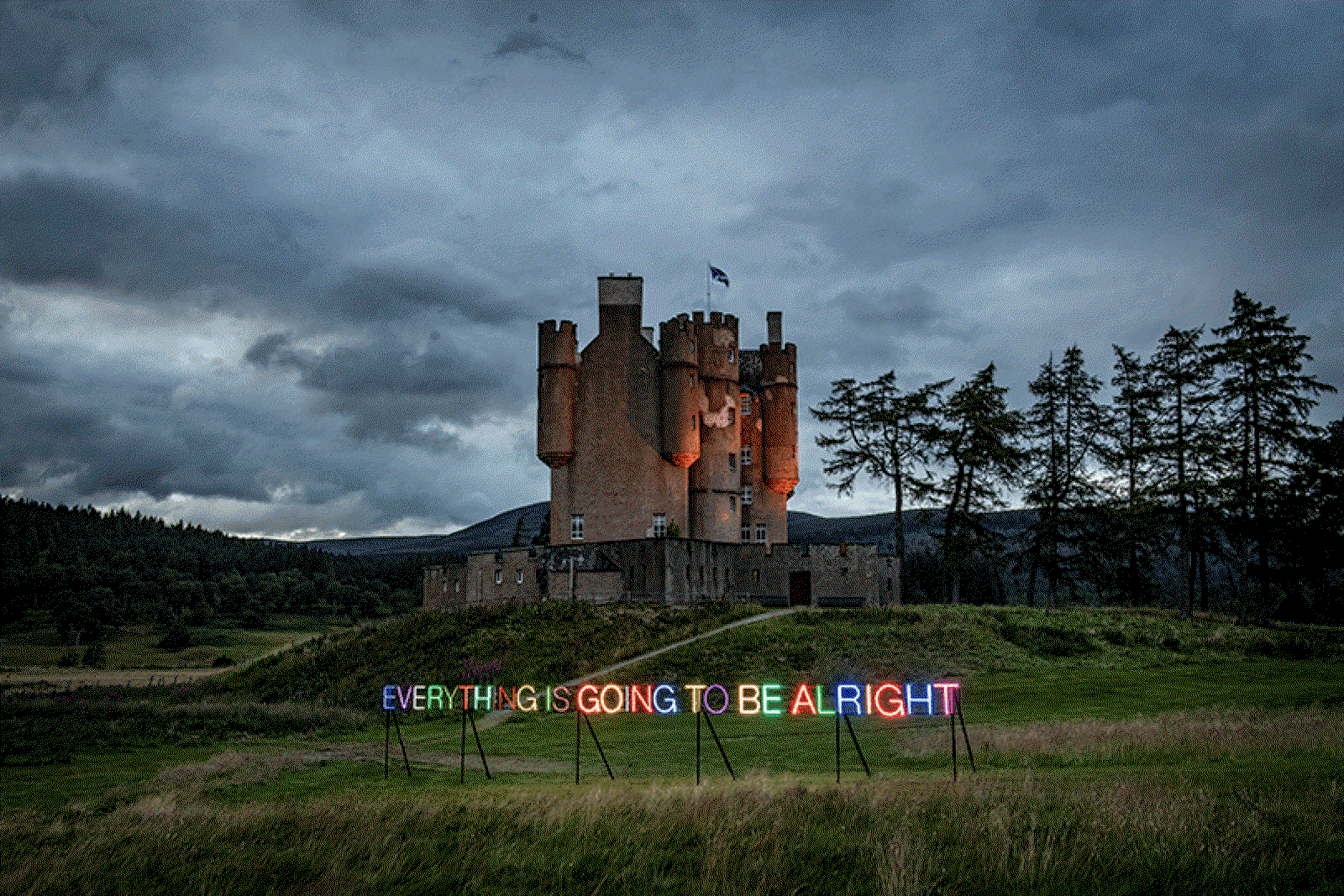 Martin Creed's Work No.3435, Everything Is Going To Be Alright (Photo credit Sim Canetty Clarke)