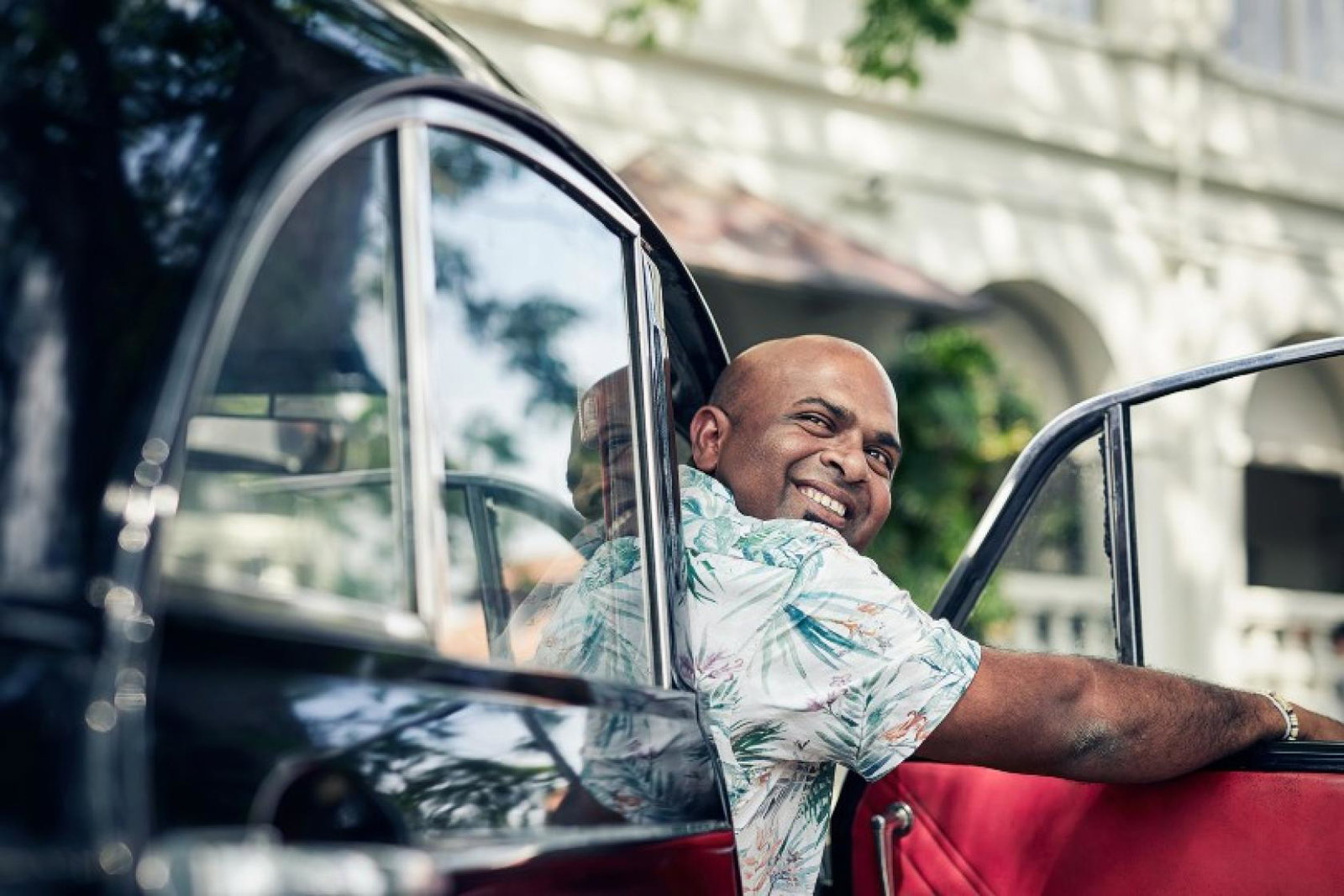 Guide Driver Taxi (Credit: Experience Travel Group) 17-0074CR _MG_4650 v1.0.jpg