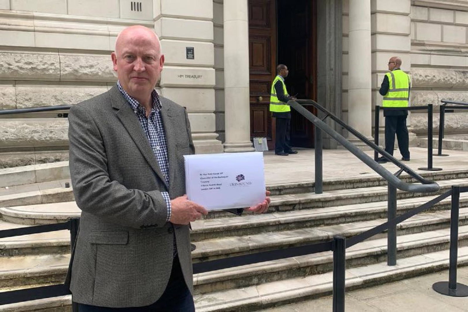 UKinbound's Joss Croft delivers plans for a Tourism Export Recovery Fund to the Treasury
