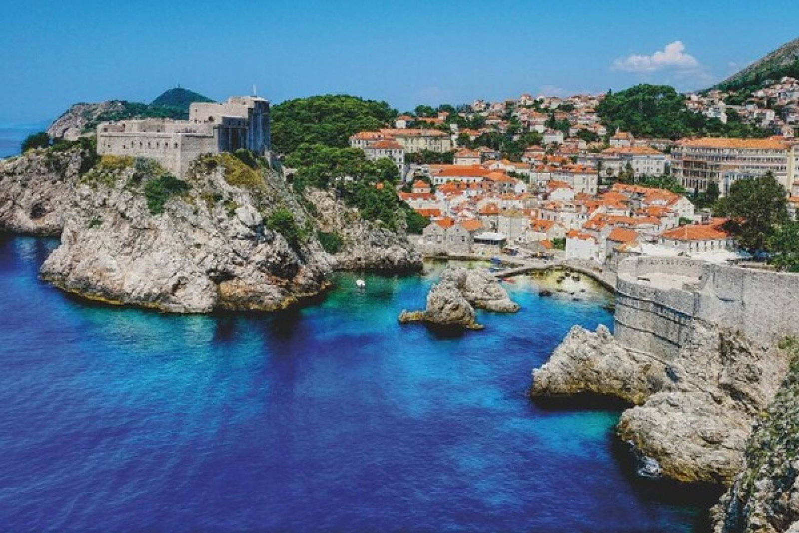 Dubrovnik is one of Ryanair's new destinations from Stansted (Credit: Matthias Mullie / Unsplash) 