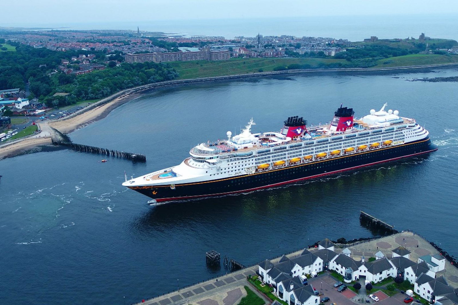 Disney Magic captured the imagination of young and old as it called at the Port of Tyne 