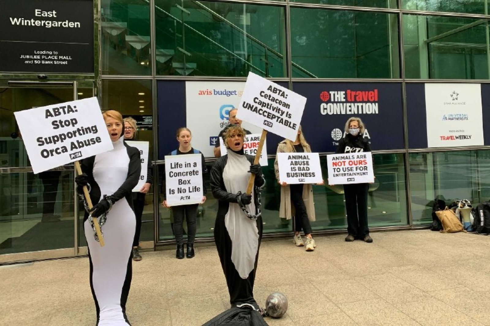 Protestors could be seen outside of the convention on Wednesday morning (13 October)