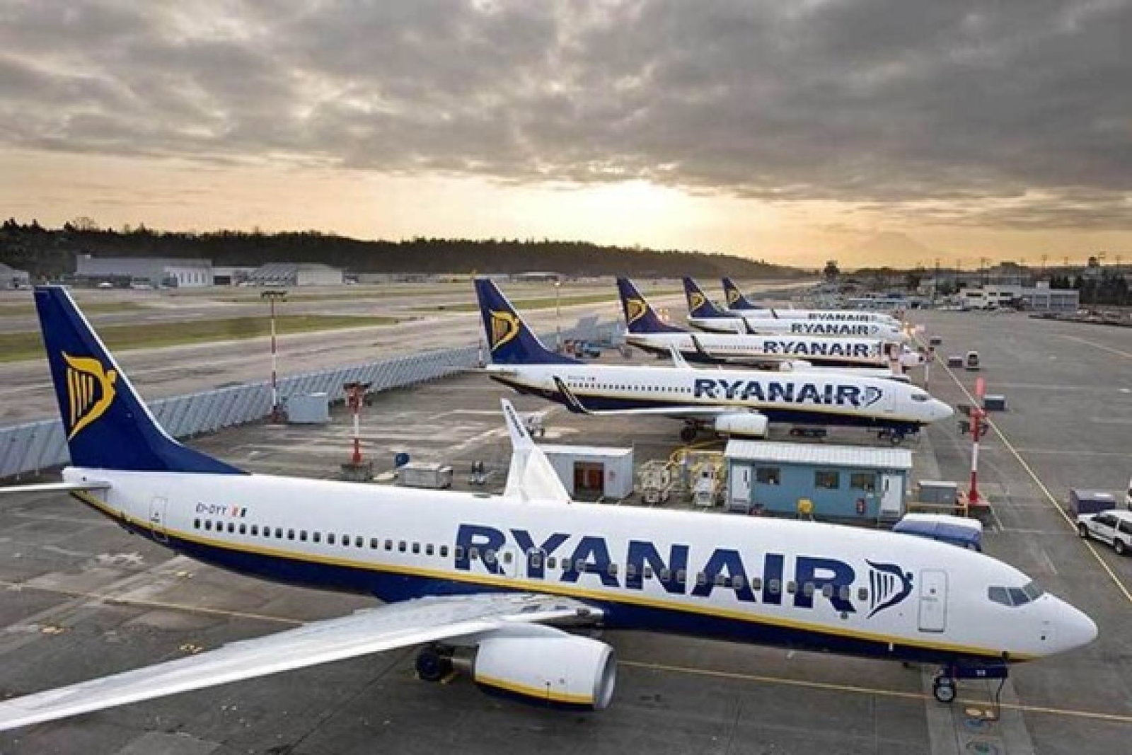 ryanair-fleet-web.jpg