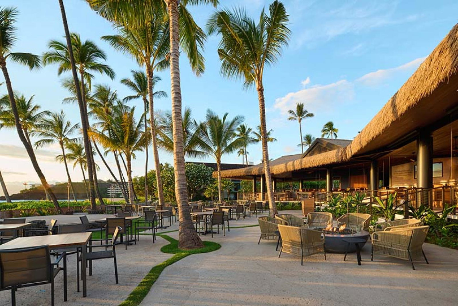 Kaanapali Beach Hotel restaurant, Hawaii