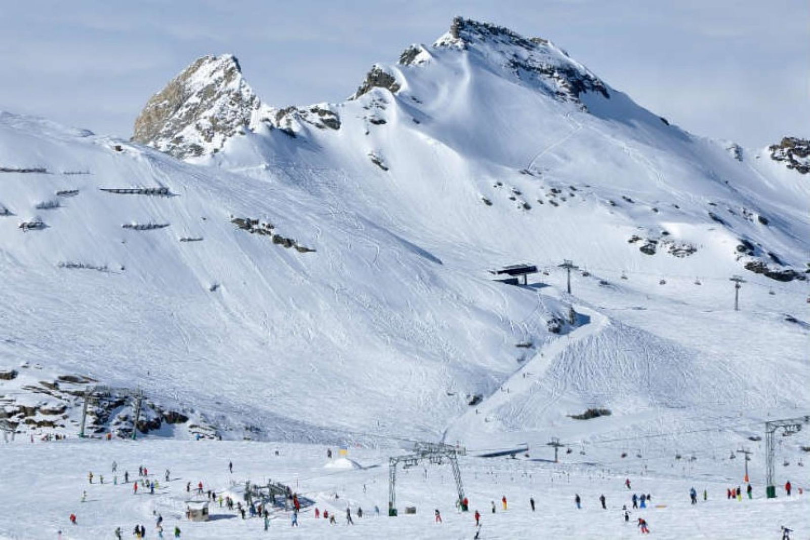 Mask wearing will reportedly remain mandatory when queueing for or riding ski lifts, but not when using the slopes