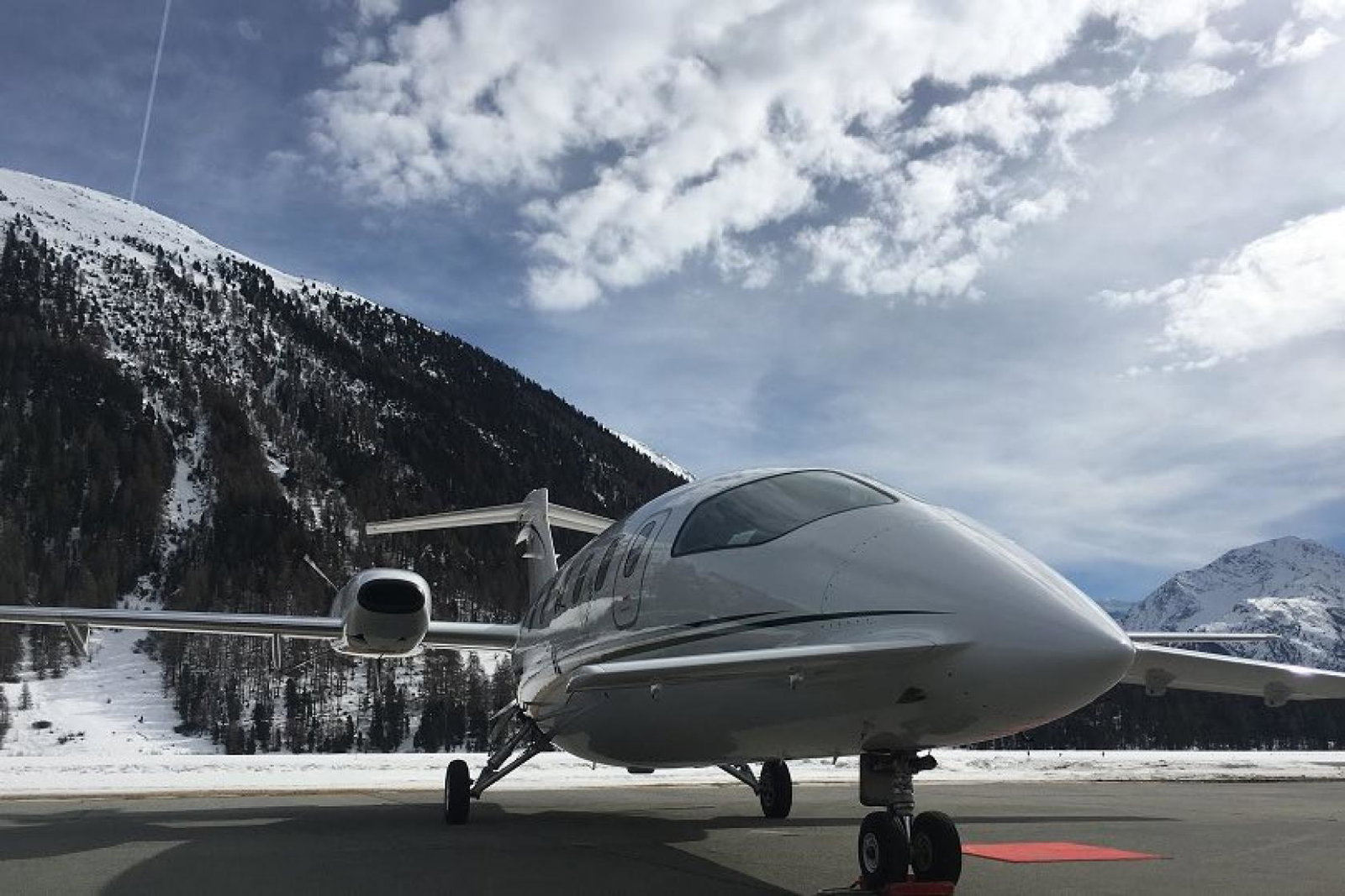 Private jet broker Victor is encouraging the use of Sustainable Aviation Fuel (SAF) by its clients 