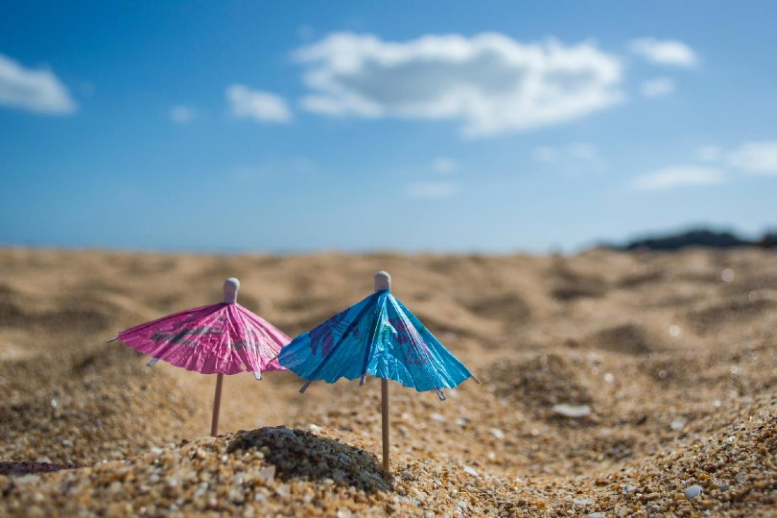 Beach Umbrella Parasol Summer (Credit: Kevin Borrill / Unsplash) kevin-borrill-IEGWHoS2wY4-unsplash.jpg