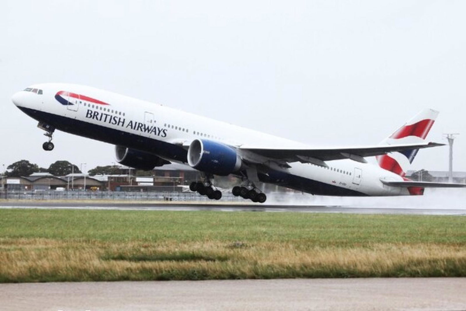 British Airways' US flights have been grounded by a systems glitch