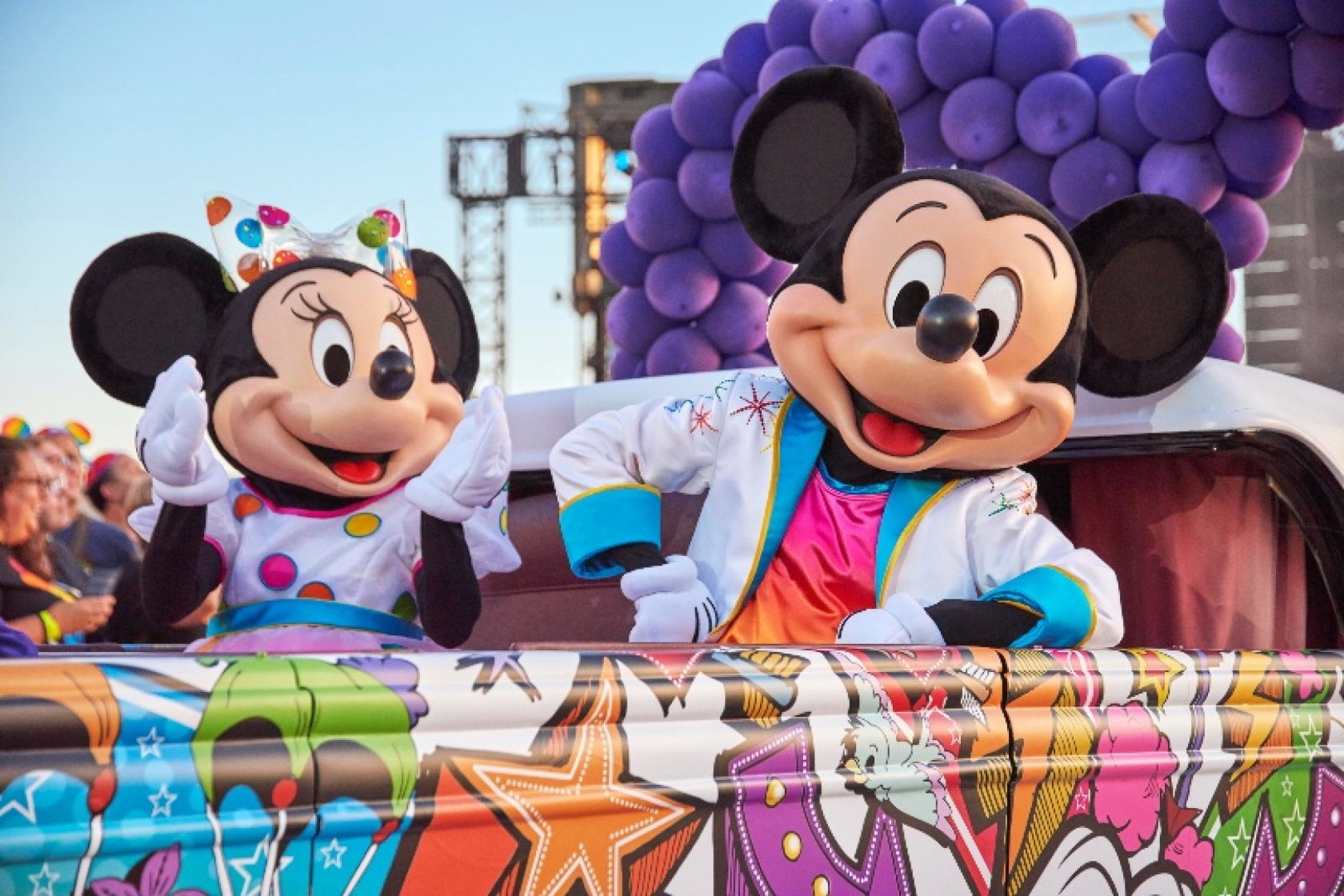 Disneyland_Paris_Pride_to_return_in_June.jpg