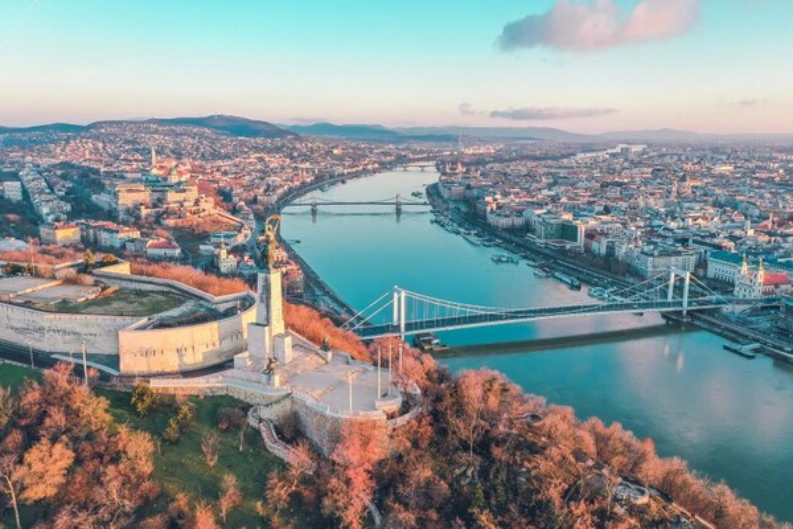 Budapest bence-balla-schottner-VPETME4zVWM-unsplash (Credit: Bence Balla Schottner / Unsplash)