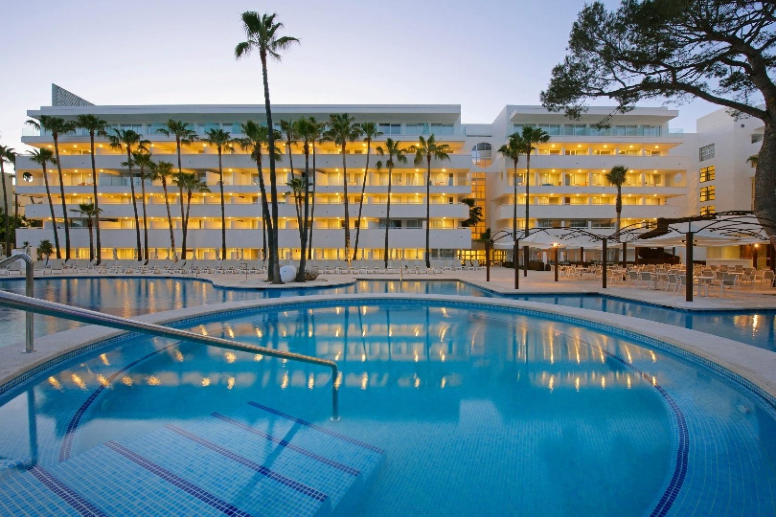 Iberostar Cristina in the Bay of Palma, Spain, is one of the hotels working to electrify its operations