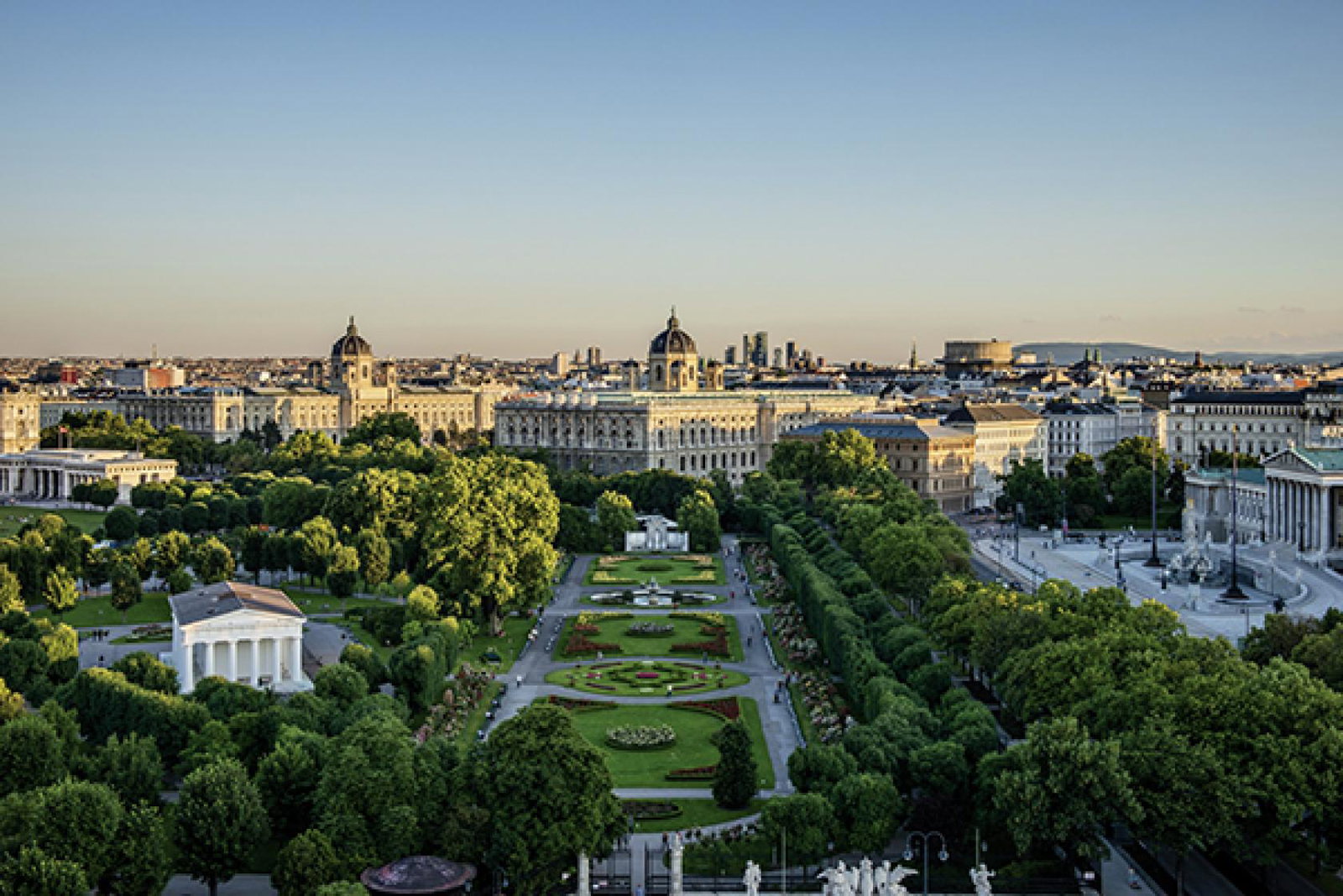 Vienna inspires mini break revival with free trips