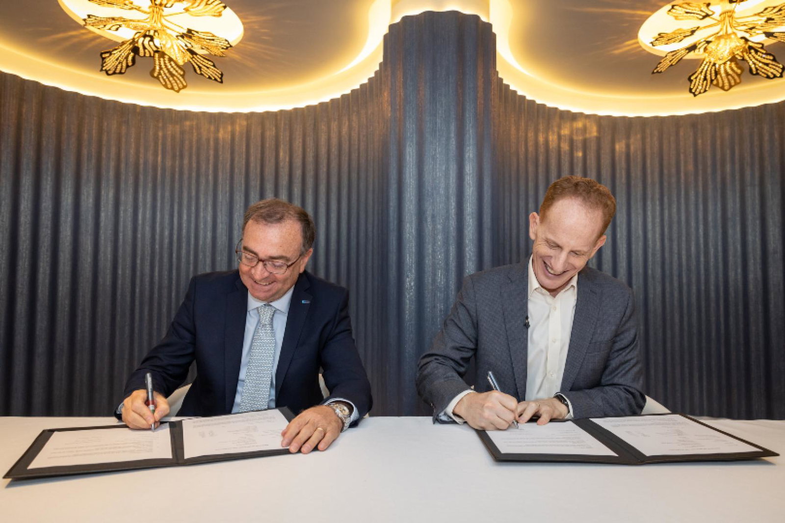 Luigi Matarazzo, general manager of the Merchant Ships Division of Fincantieri and Harry Sommer, president and chief executive of NCL