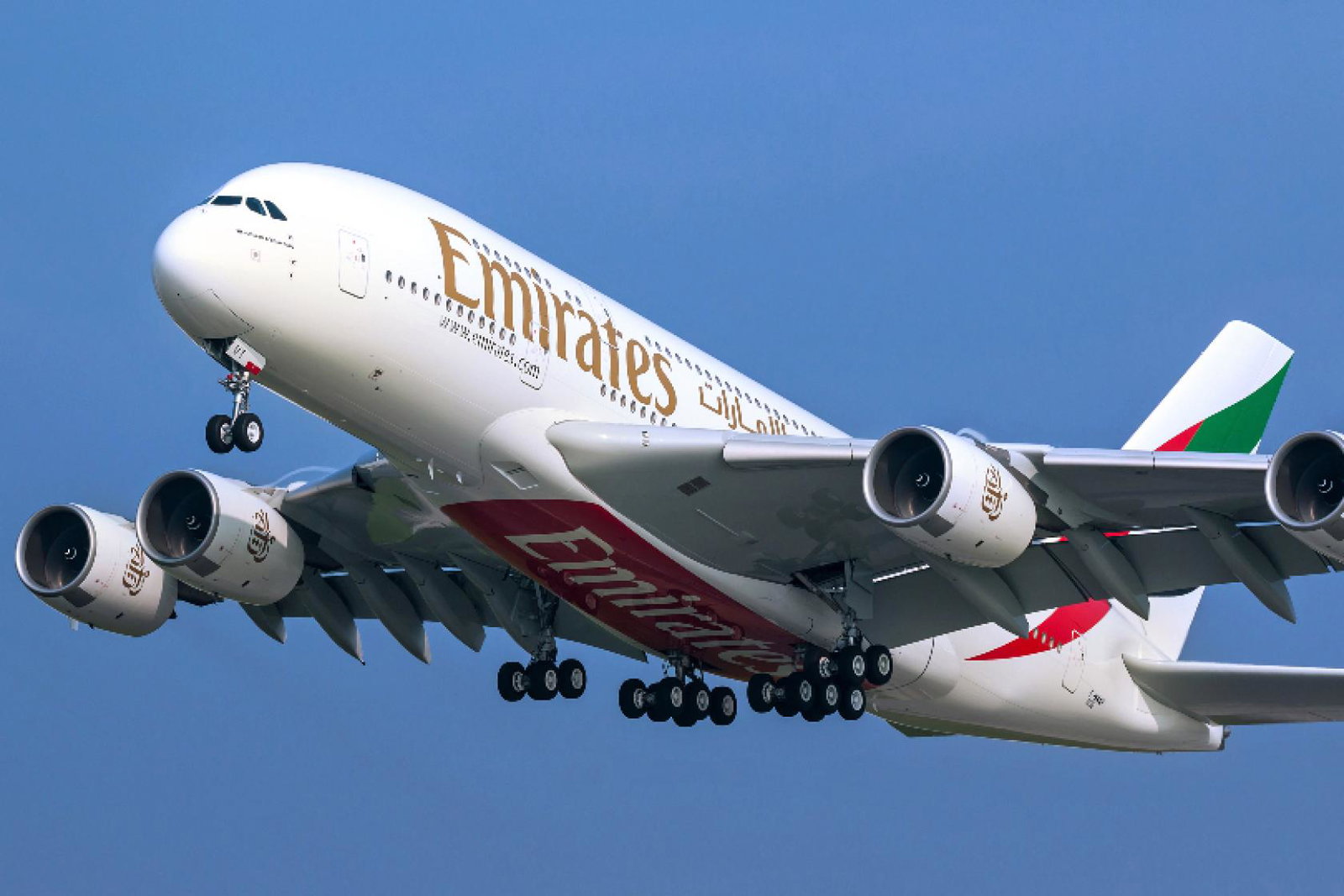 The airline will operate a double daily A380 service and a daily Boeing 777 service from 1 October 2022