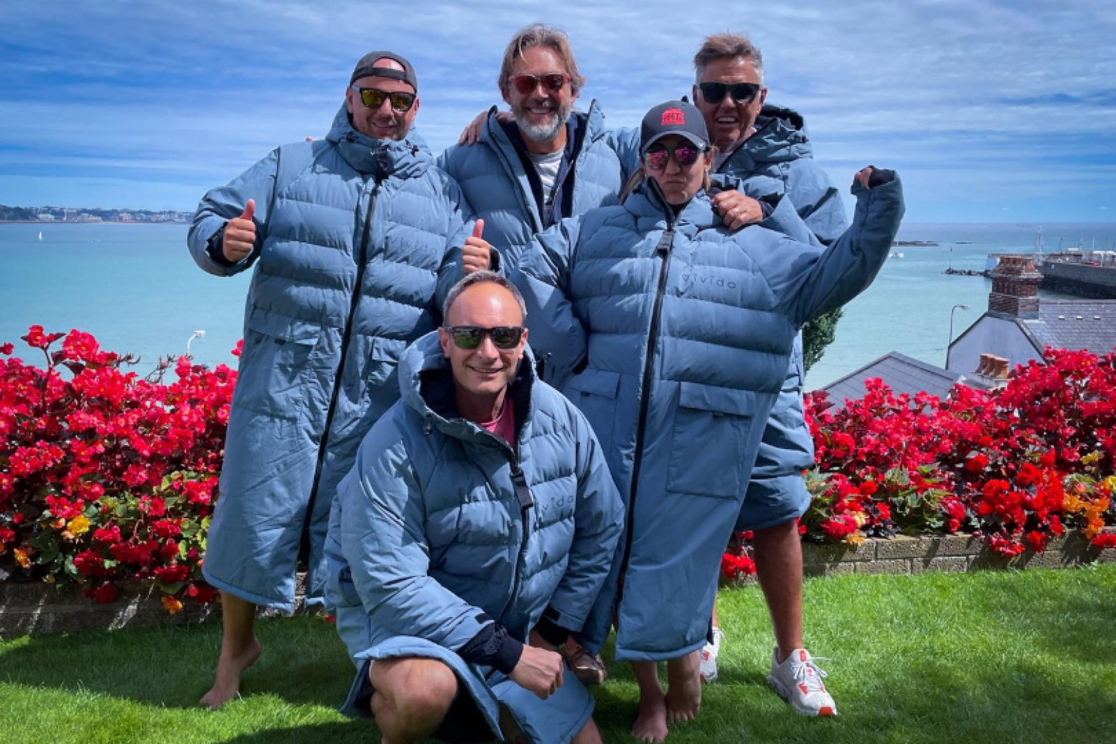 The team was made up of five swimmers: Jim Read; Zerrin Selen; Stephen Gould; Eion Wallace and Simon Hagger, director at Holiday Extras