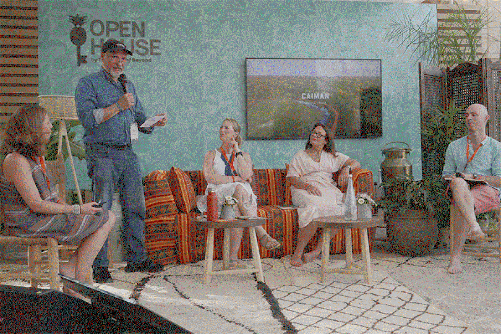 Roberto Klabin, founder of Caiman Ecological Refuge, addresses the session at PURE