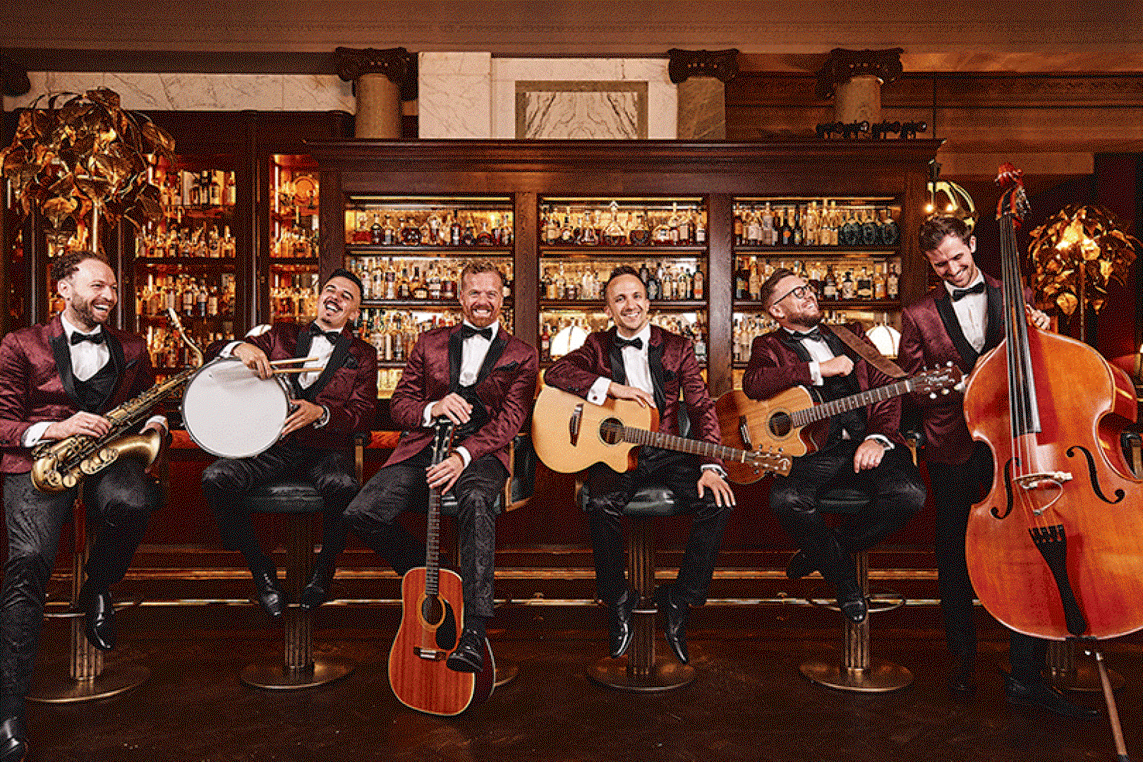The Travelling Hands will entertain guests at the TTG Luxury Travel Awards