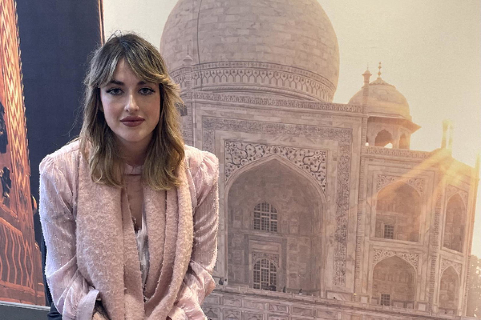 Former cabin crew turned agent bags £88k booking three weeks into new role