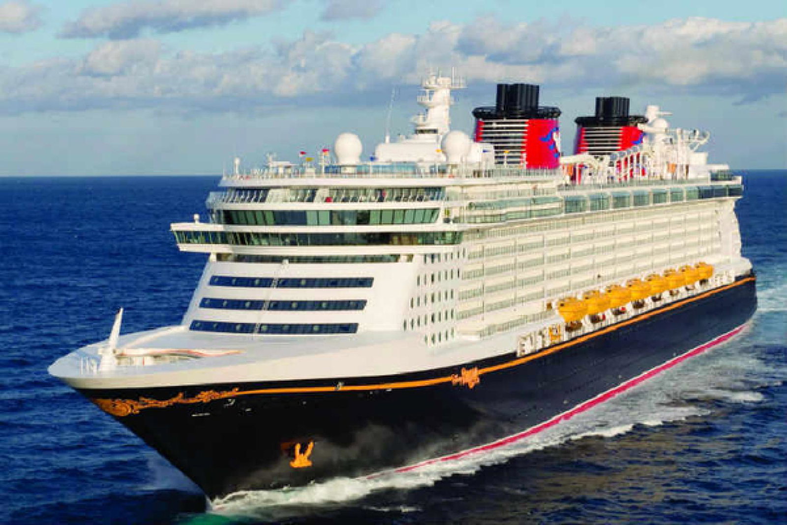 Disney Dream web.jpg