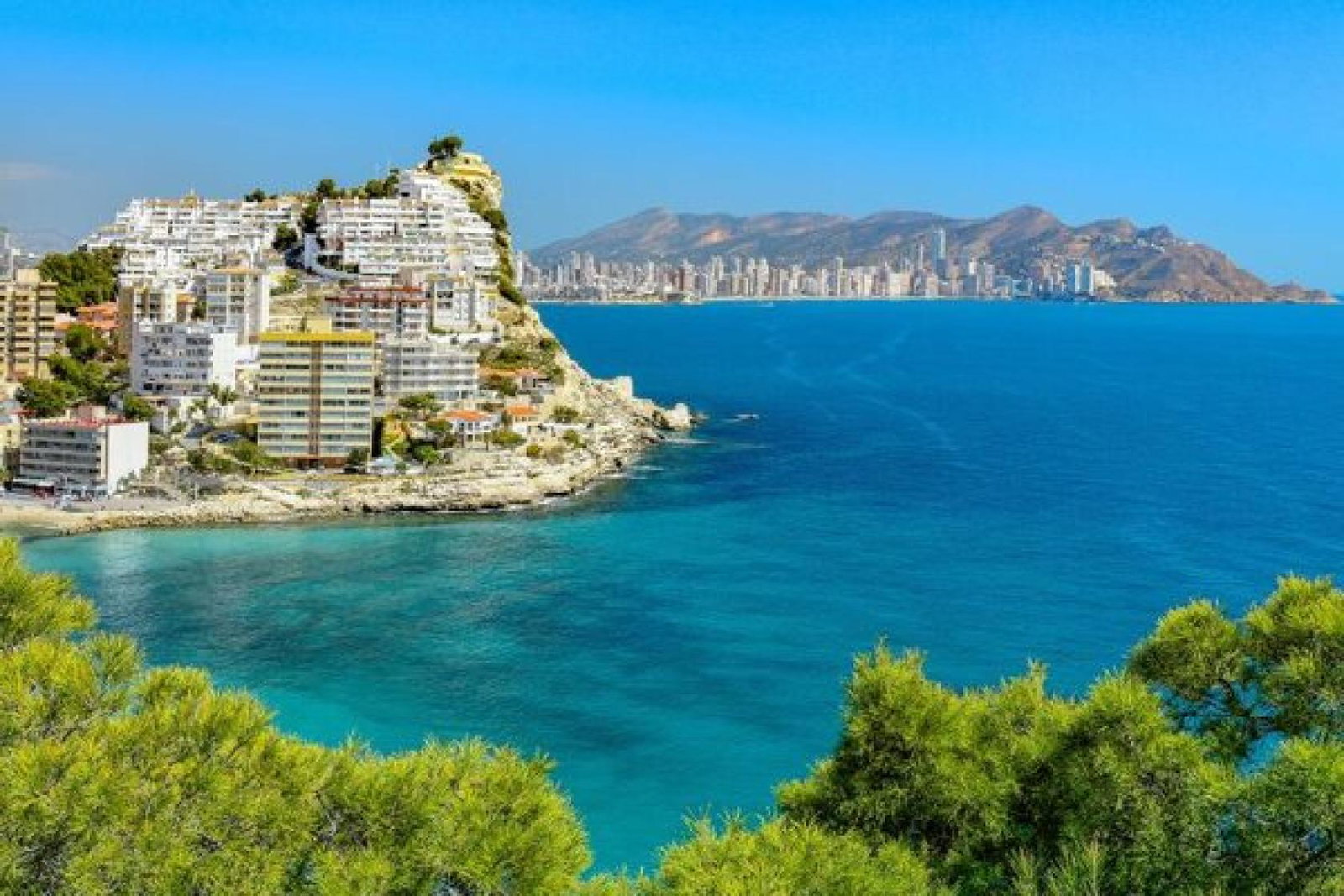 Alicante Pexels pexels-emilio-sánchez-13114927 (Credit: Emilio Sanchez / Pexels)