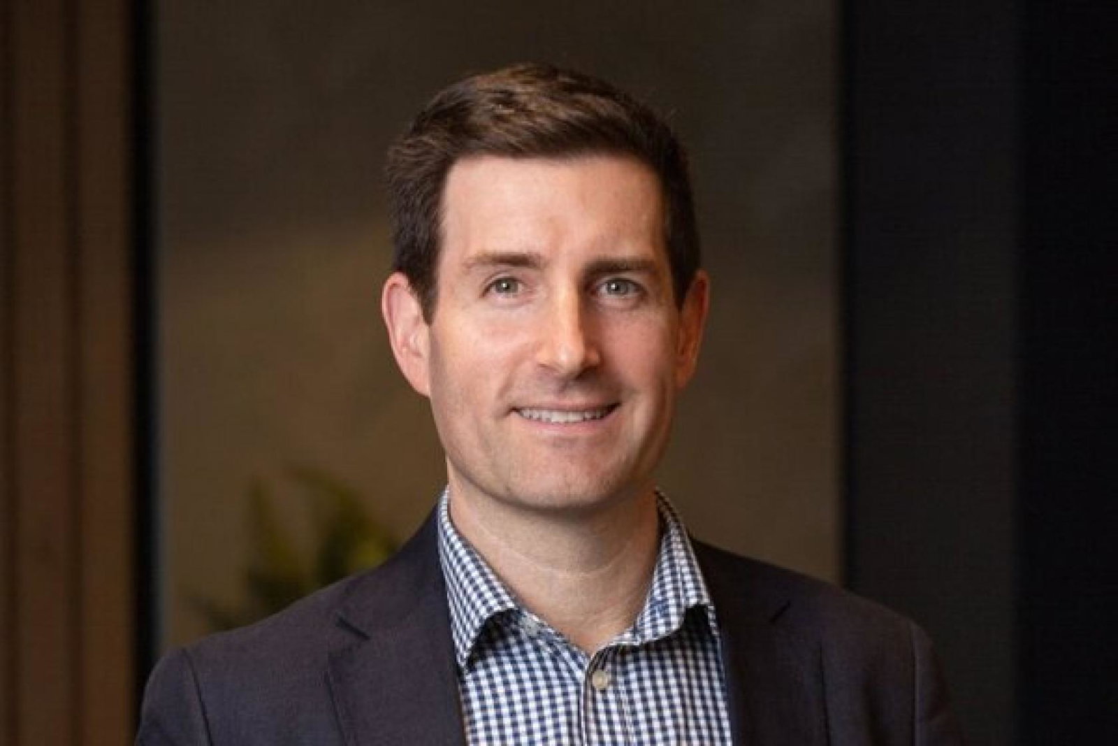 Oceania Cruises promotes Jason Worth to newly created sales VP role