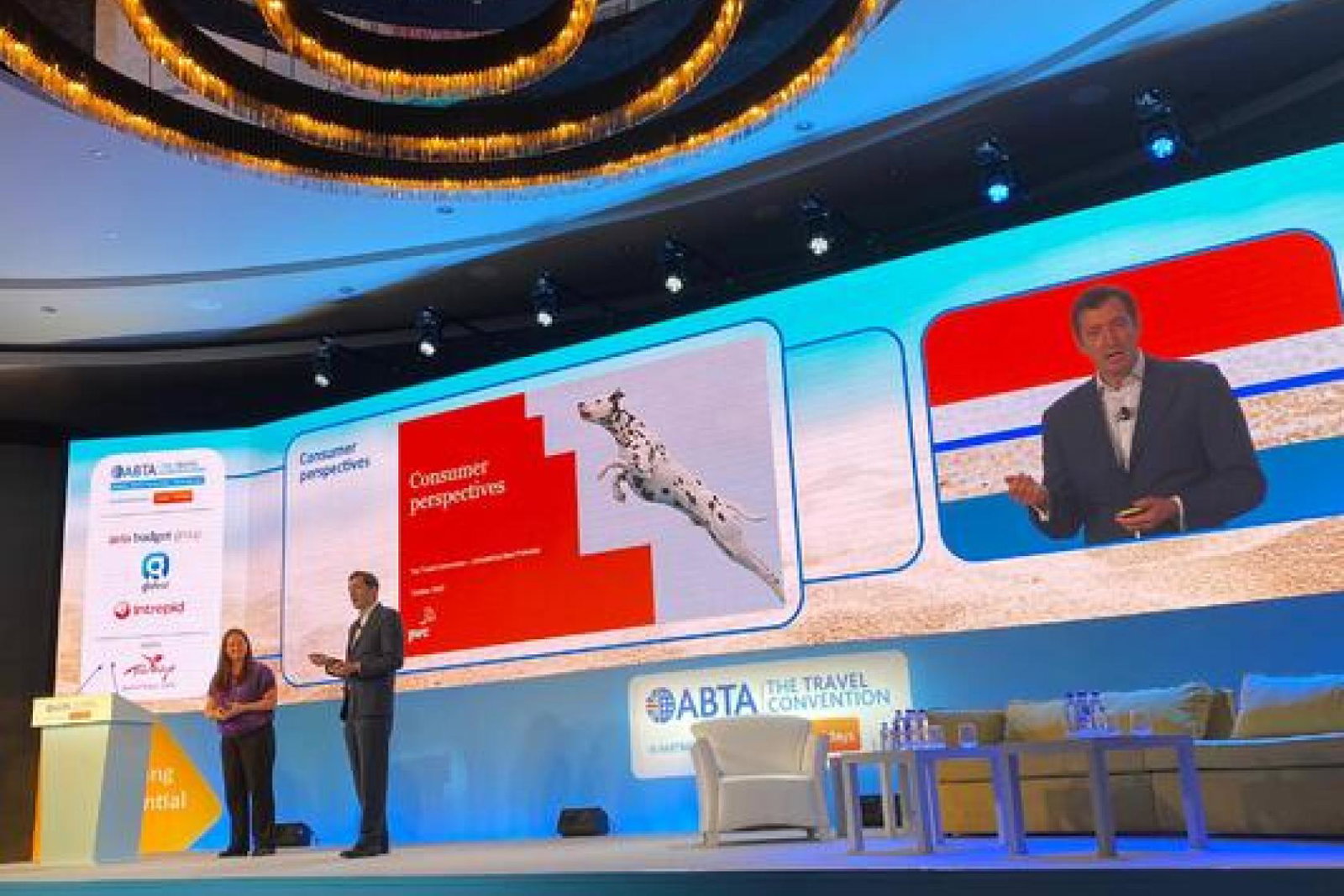 Agents told they may need to embrace AI to attract younger clients