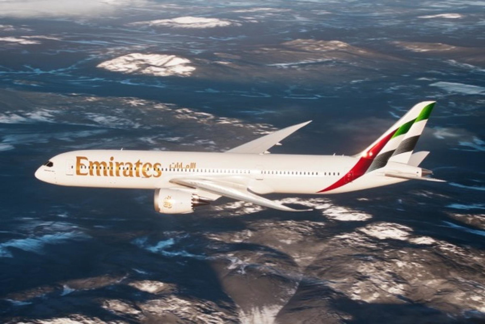 Emirates_Boeing_ek787-cgirenderstill.jpg