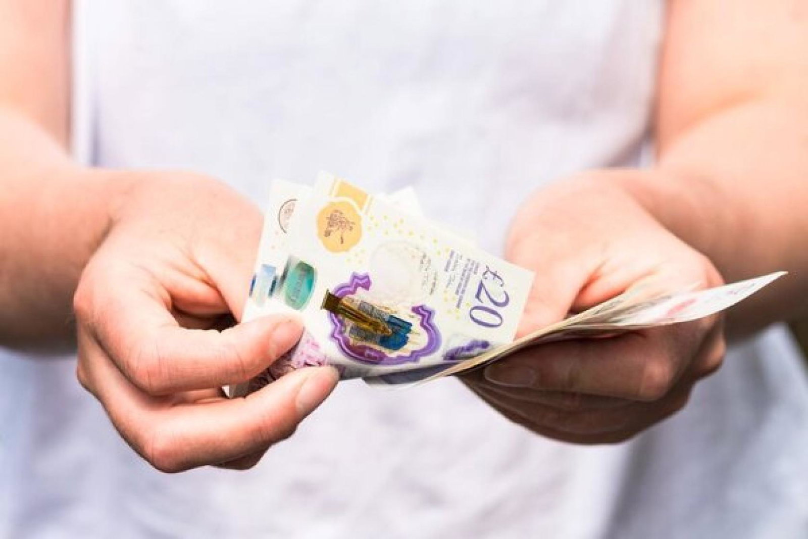 Cash money notes sterlingiStock-1410865934 (Credit: iStock)