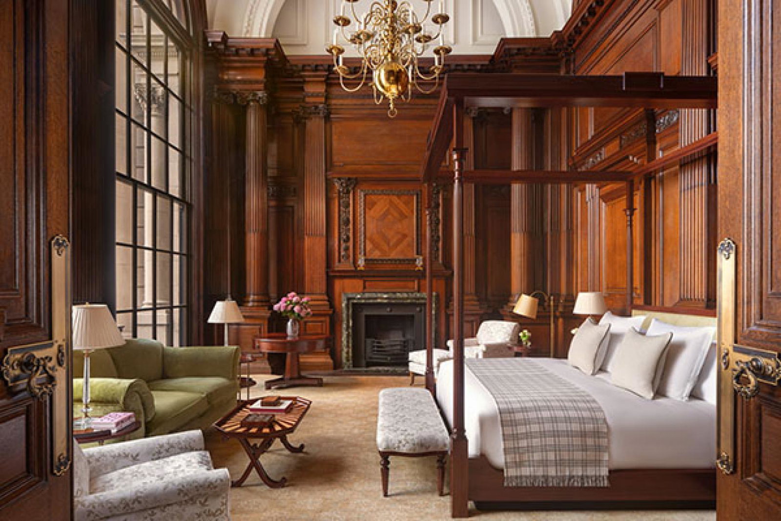 The grand one-bedroom Granville Suite is named after Christine Granville, rumoured to be Churchill's favourite spy