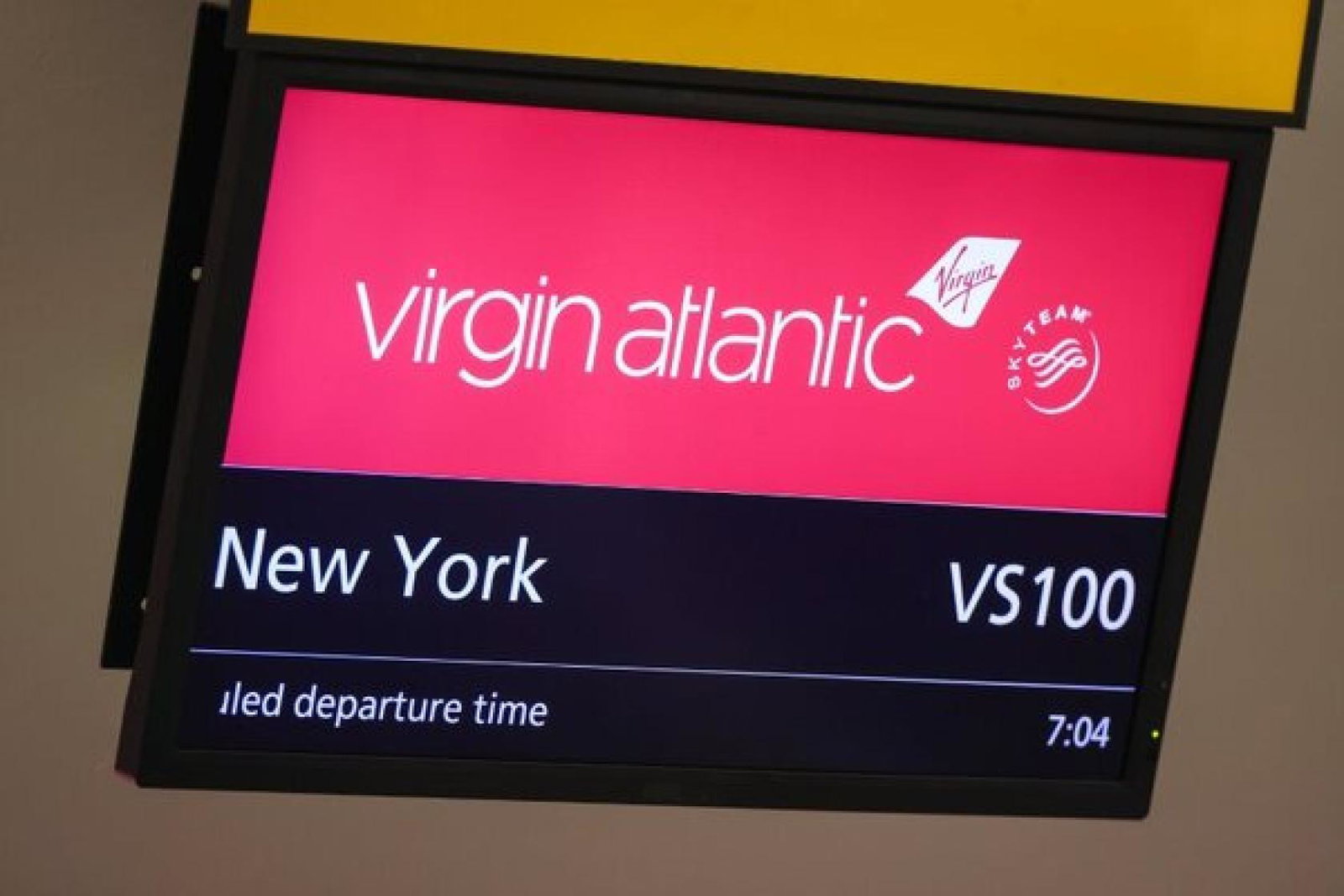 VS100_VirginAtlantic-Flight100-Heathrow-12_Original_Image_m42888.jpg