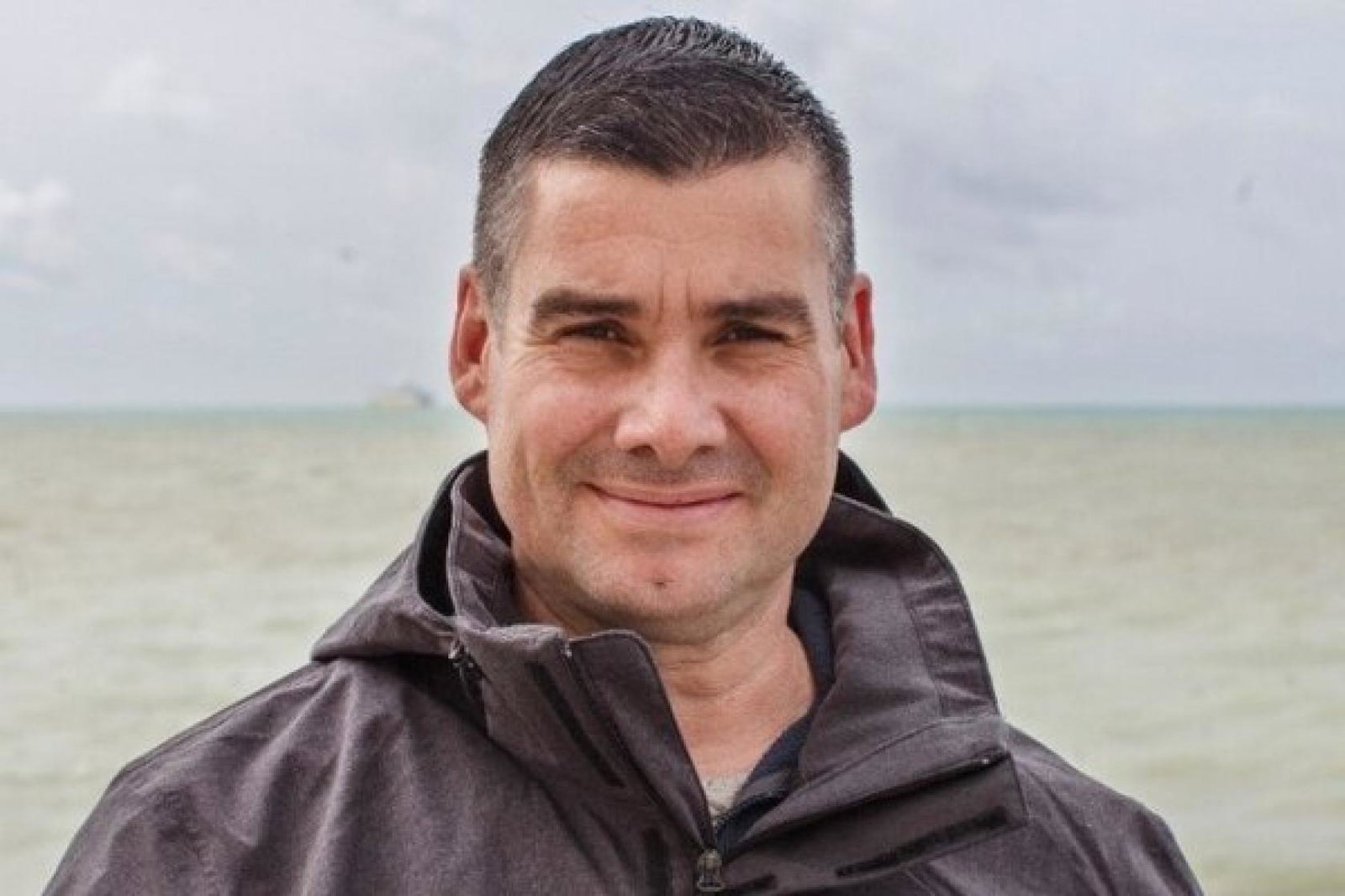 Jos Dewing Aurora AE Expeditions.jpg