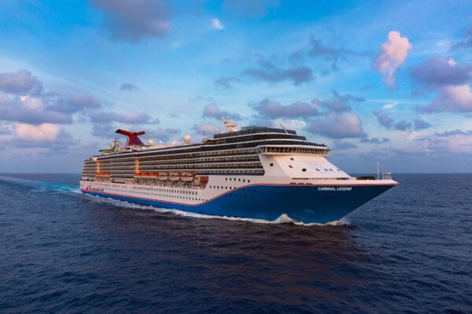 Carnival_Legend_1.jpg