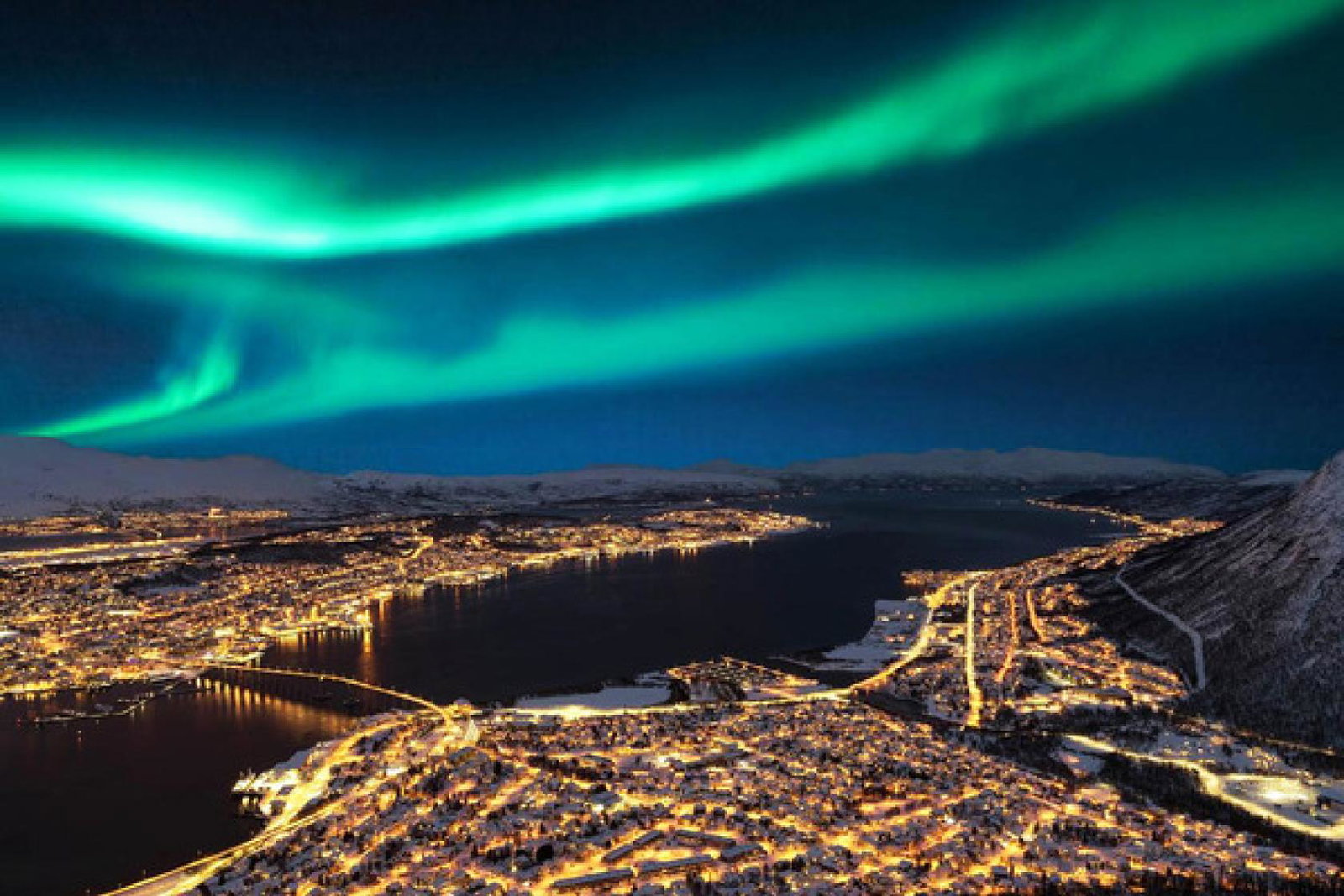 A Northern Lights display in Tromso (Credit British Airways)