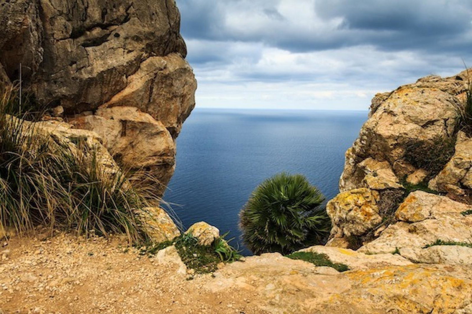Majorca, beach, may24 (Credit: Tommy_Rau/Pixabay)