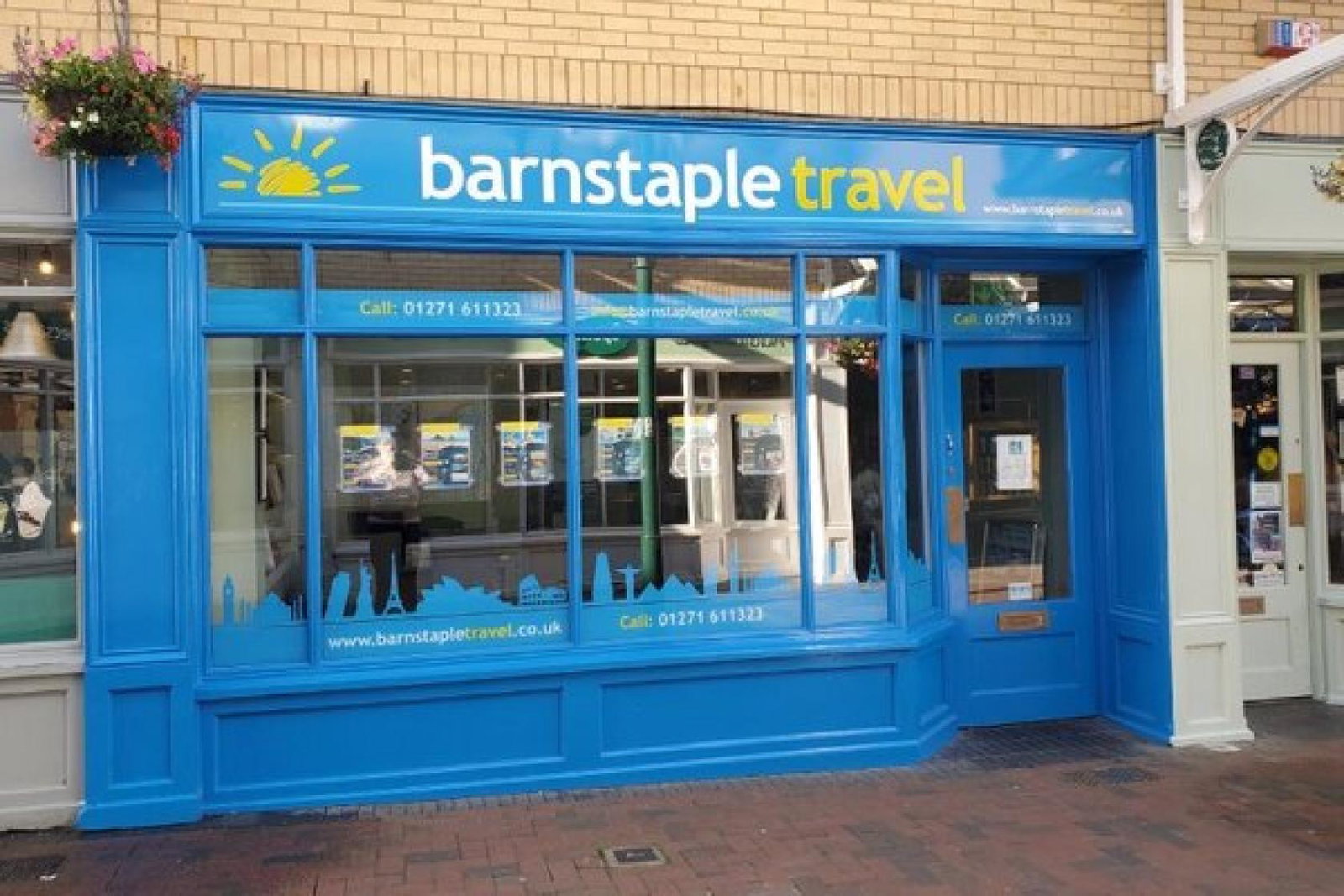 Barnstaple_Travel_1.jpg