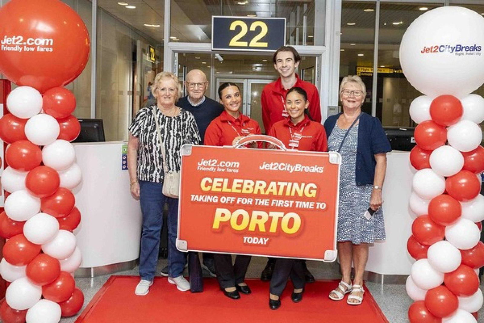 Jet2 marks its first flight from Manchester to Porto
