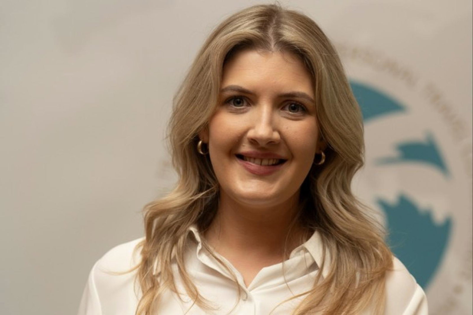 crop_Abbie Heaton, The Personal Travel Consultants in partnership with Blue Bay Travel.jpg