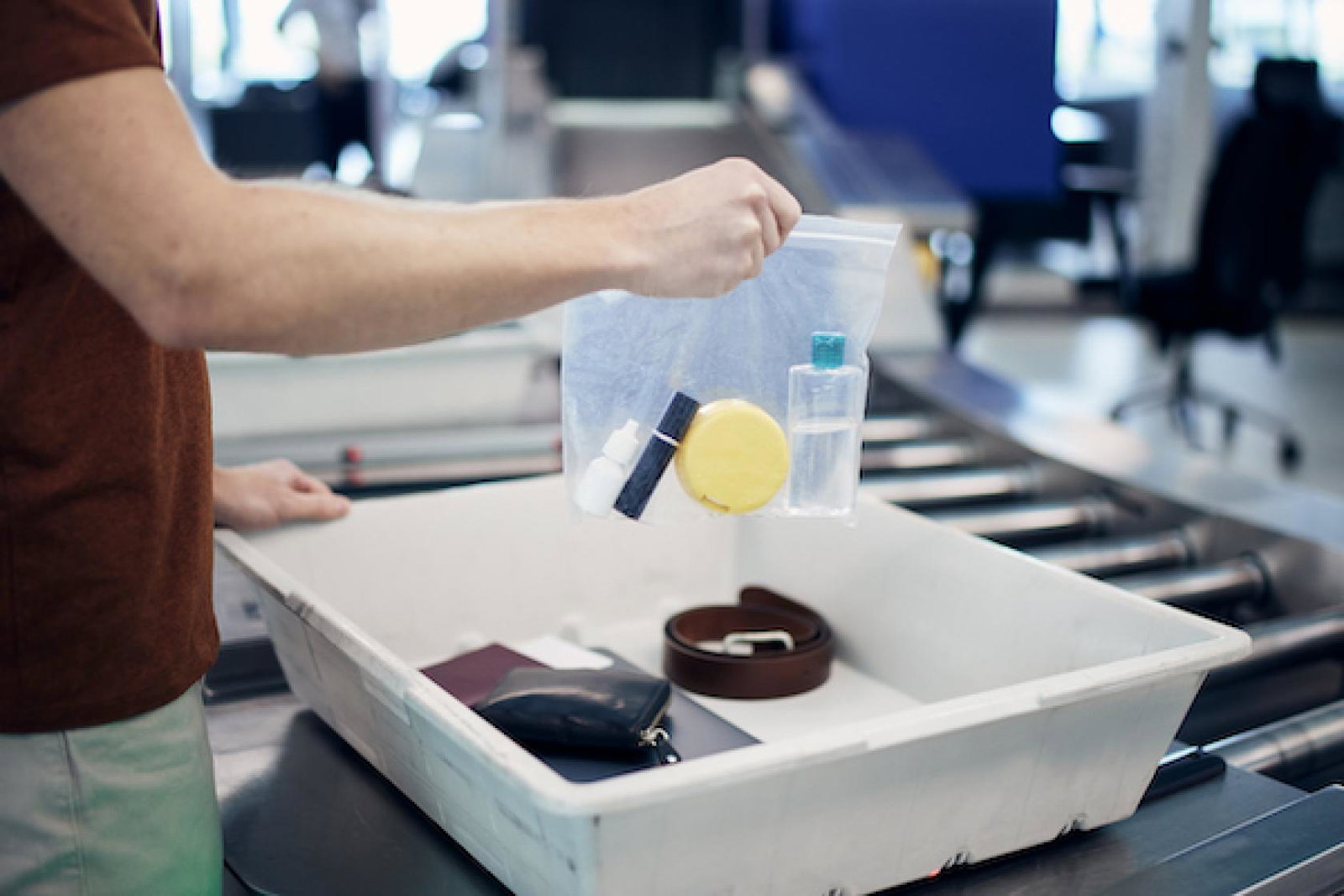 Liquid, rule, security, airport, aug24 (Credit: iStock)