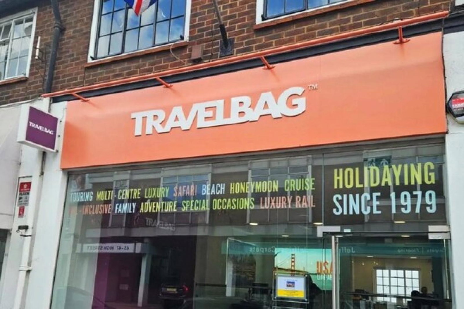 Travelbag_Cobham_2.jpg