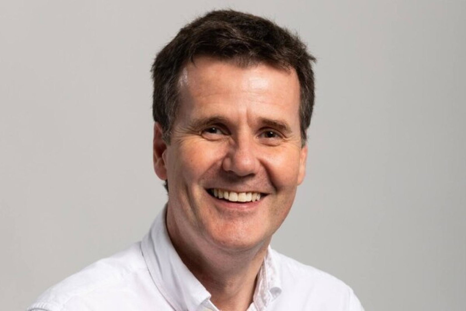 Tui_Neil_Swanson_2023.jpg