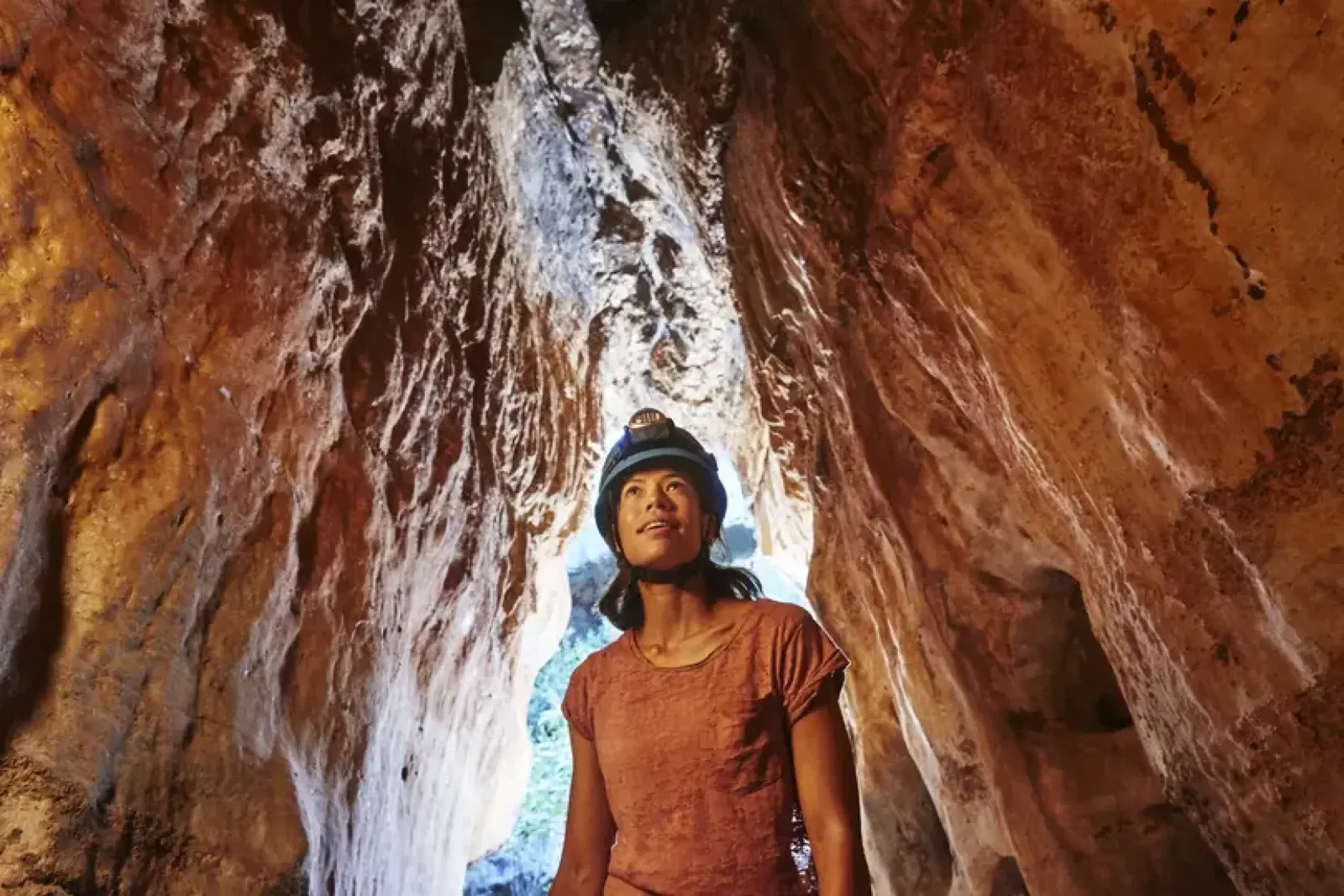 Mimbi Caves