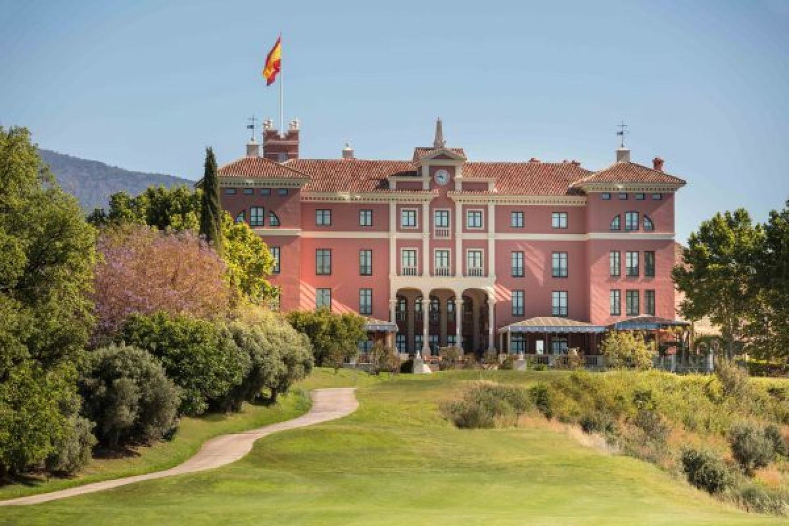 Anantara 