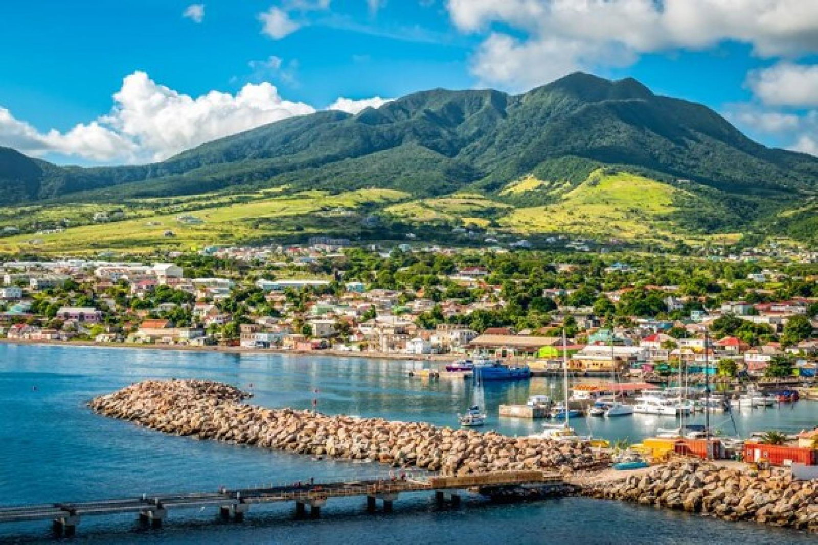 basseterre_st_kitts_saint_kitts_caribbean_iStock-1126734400