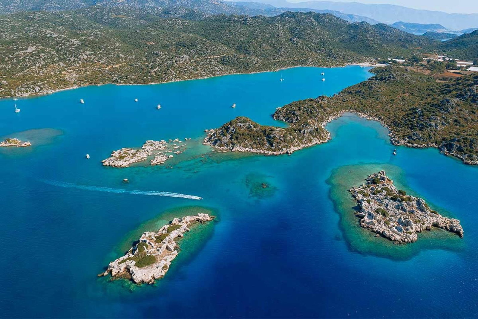Clients can easily travel to Antalya with Anex Tours and MGA Airlines