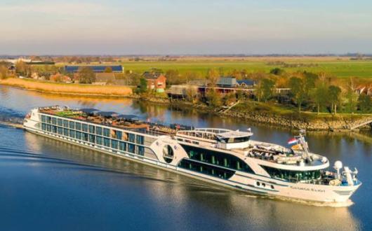 Riviera Travel's George Eliot